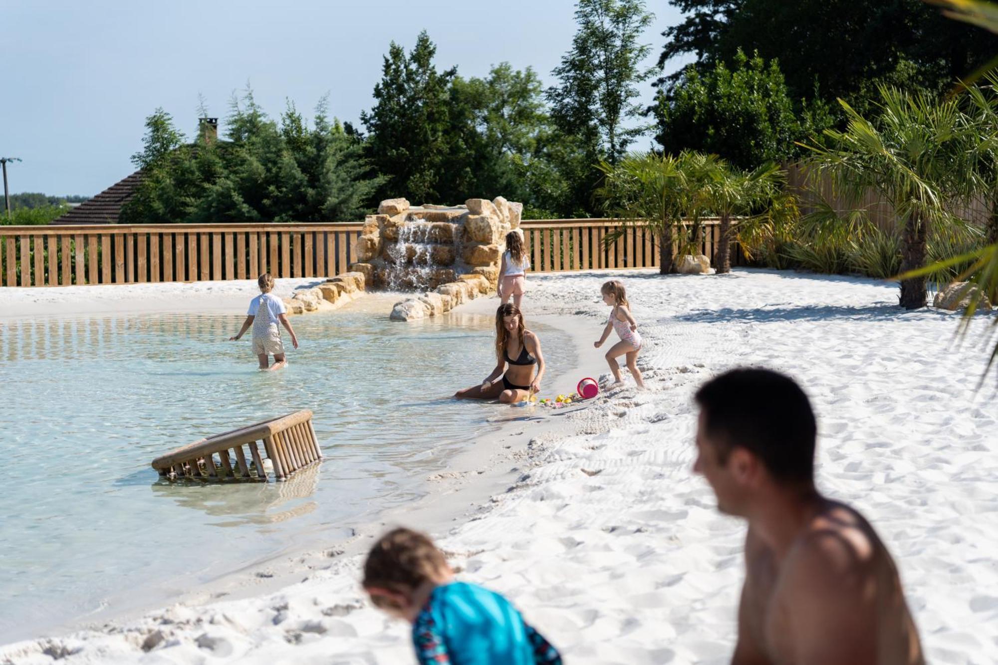 Le Sequoia Camping